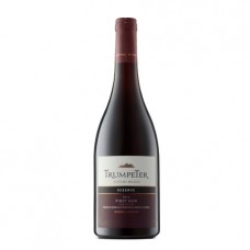 La Rural Trumpeter Reserva Pinot Noir